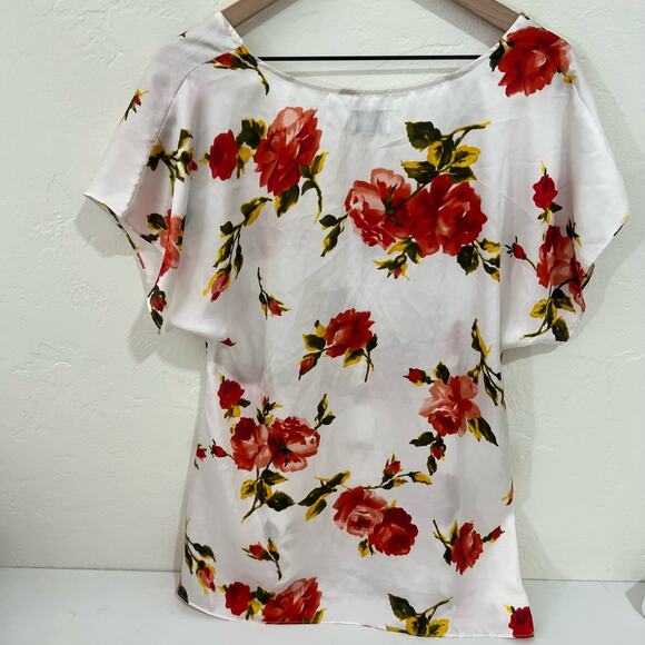 Show Me Your Mumu White Floral Rose Satin Blouse Top Size Small - Picture 2 of 6